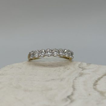18ct Yellow Gold Oval Diamond Wedding Band