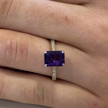 9ct Yellow Gold Amethyst and Diamond Ring