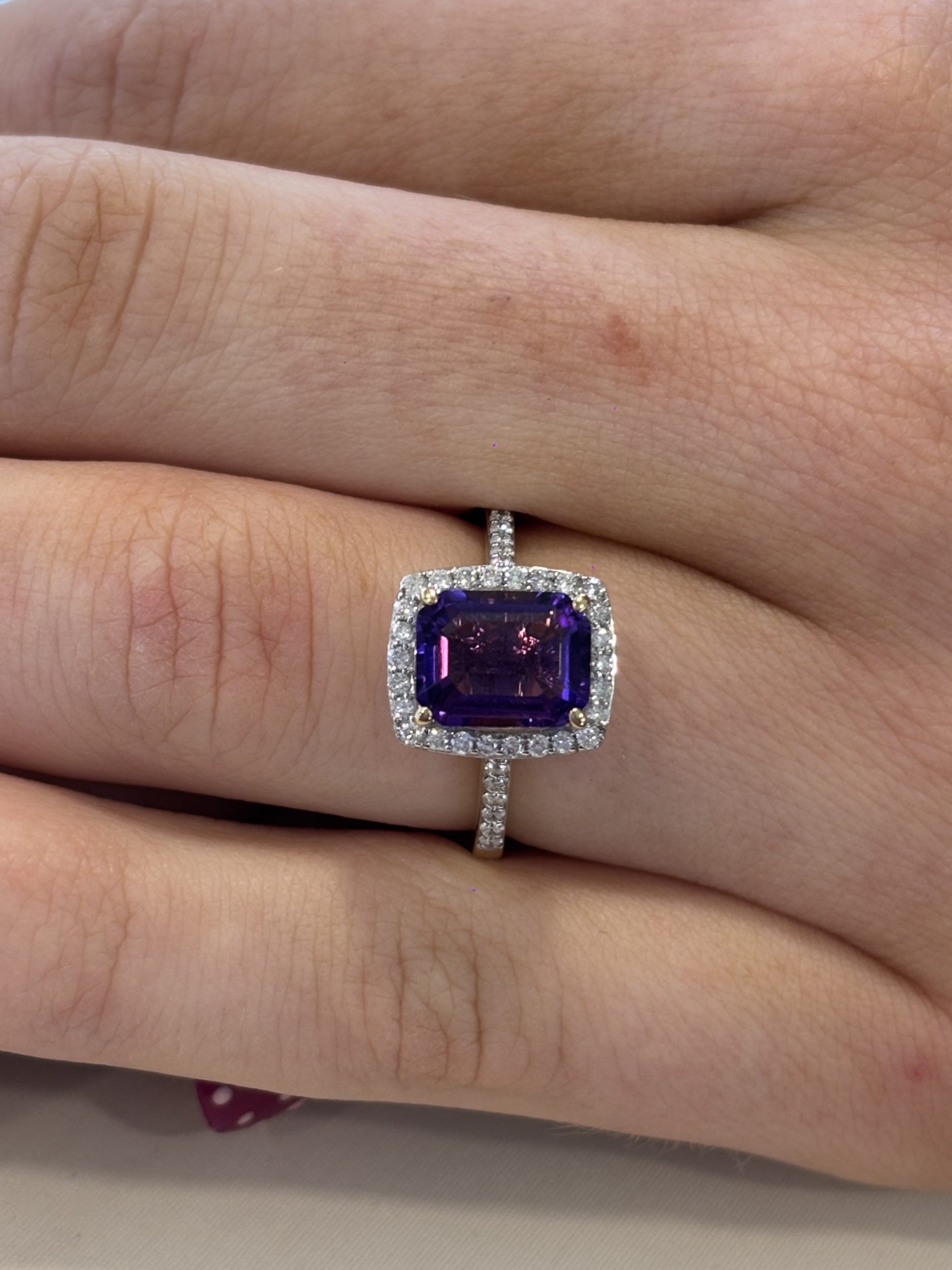 9ct Yellow Gold Amethyst and Diamond Ring