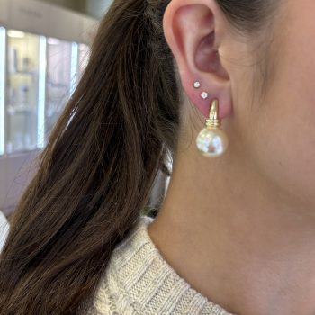 Absolute Gold Cream Pearl Earring